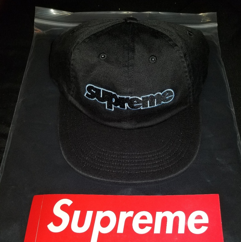 Supreme Logo 6 Panel Hat